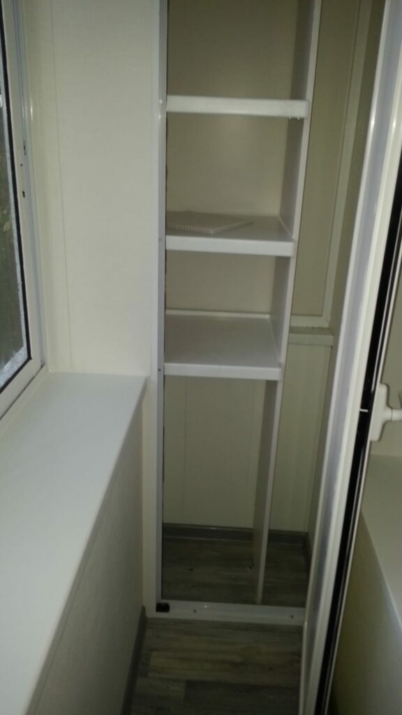 шкаф для хранения на балкон